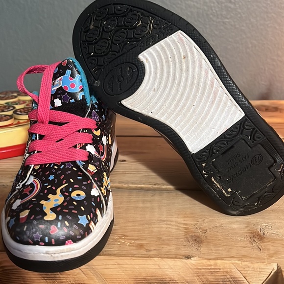 Heelys - Picture 2 of 3